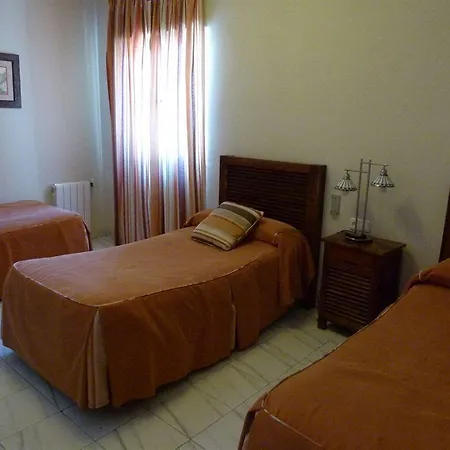 Andalucia Hotell 2*
