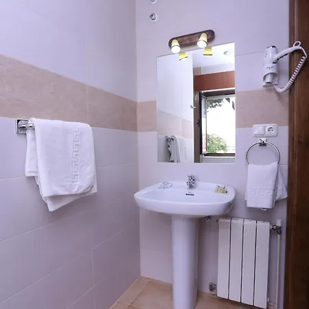 Andalucia Hotel 2*